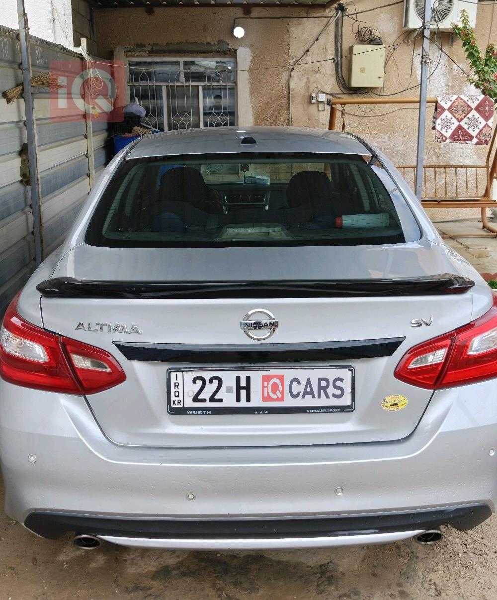 نيسان ألتيما